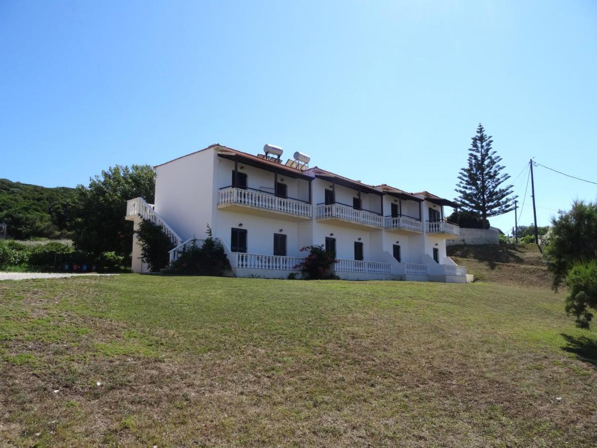 Anatoli Apartments Agios Stefanos Avliotes  Buitenkant foto