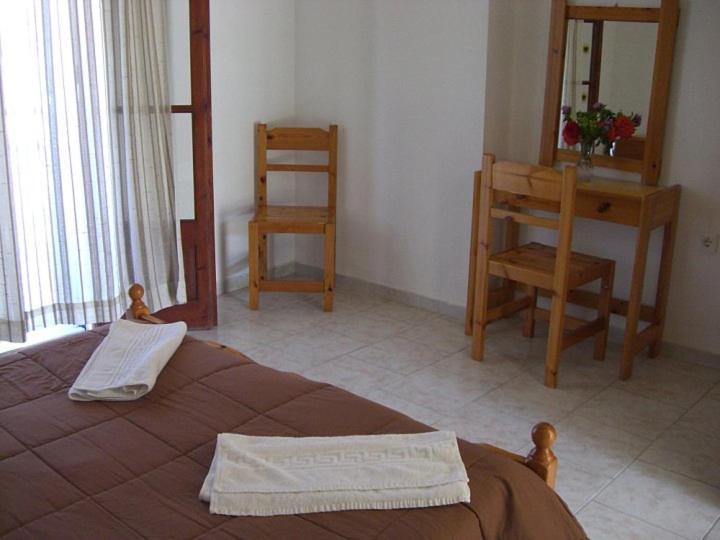 Anatoli Apartments Agios Stefanos Avliotes  Buitenkant foto